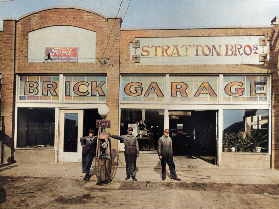 Stratton Bros. Garage on Main St.
